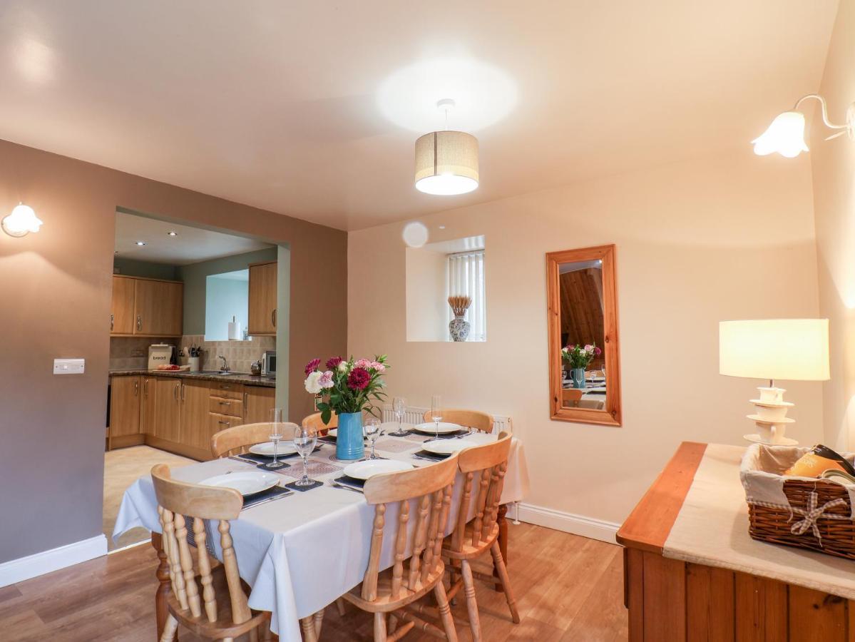 Mulgrave Cottage Стейтес Экстерьер фото